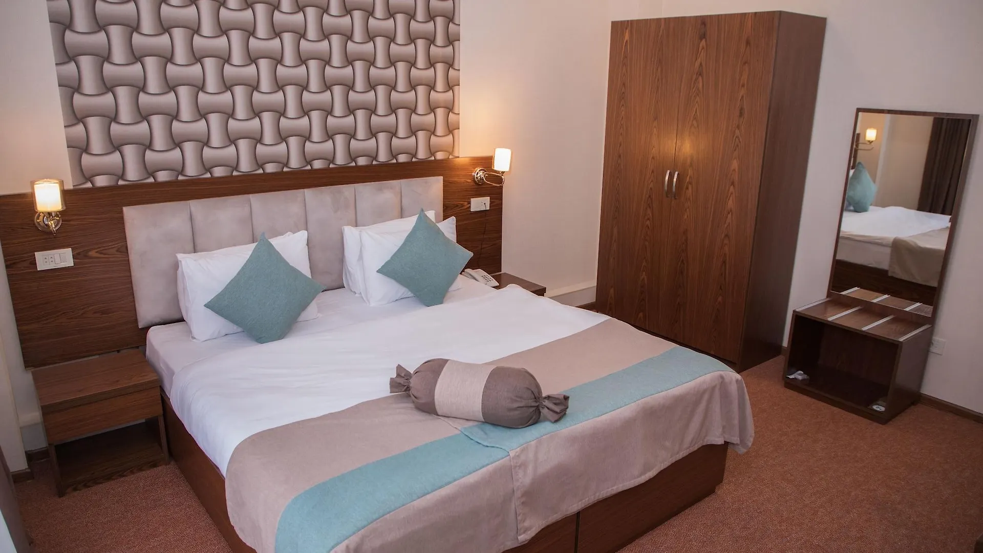 Auroom Hotel Baku 4*,  Azerbeijão